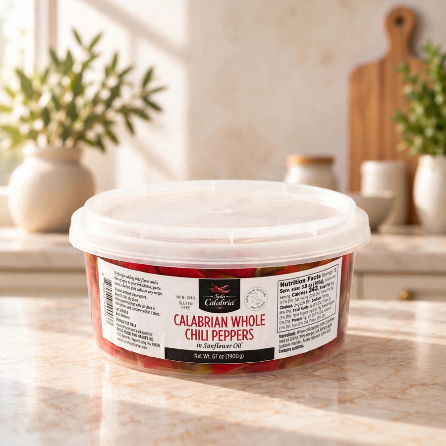 Solo Calabria Long Whole Hot Chili 2kg Bucket