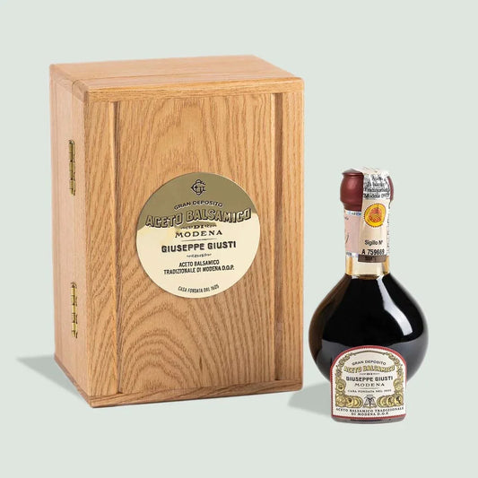 Giusti Balsamic Vinegar of Modena Traditional Extravecchio Wooden Gift Box 3.38oz (100ml) 1 Units